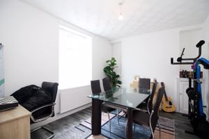Dining Room- click for photo gallery